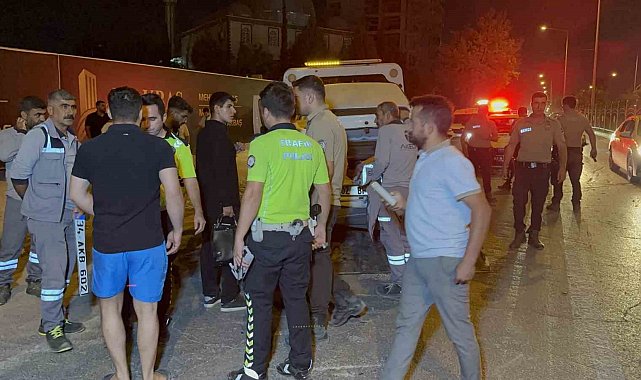 Otomobile arkadan çarpan aracın sürücüsü kaçtı: 1 yaralı