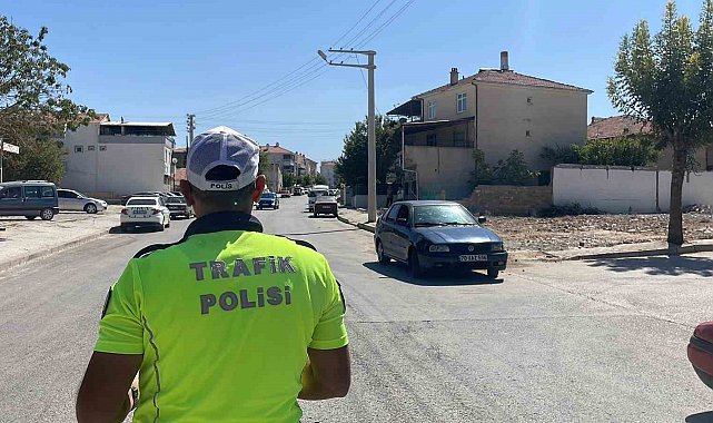 Otomobilin çarptığı 3 yaşındaki çocuk yaralandı