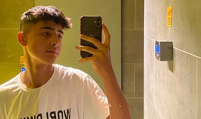 Otomobille çarpışan motosikletli çocuk hayatını kaybetti