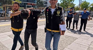 Polise sandalye ve bıçaklı saldırıda serbest kalan baba-oğul tutuklandı