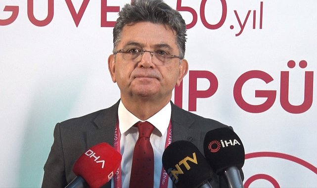 Prof. Dr. Sönmez: "Bugün konuştuğumuz bütün kronik hastalıkların çözümü, obezitenin çözümüyle ilgili"