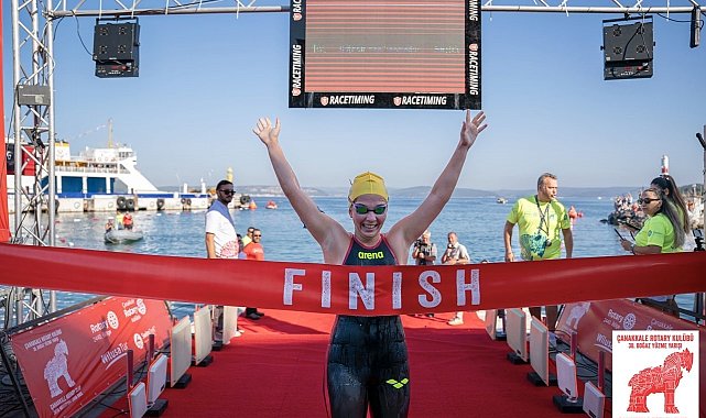 Quick Sigorta, 30 Ağustos Zafer Bayramı'nı kulaçlarla kutladı