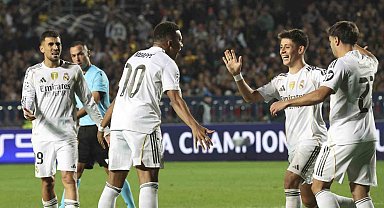 Real Madrid, Almatı'da 5 golle kazandı