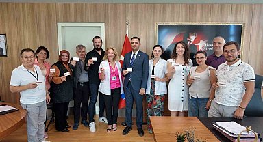 Sağlık çalışanlarından anlamlı bağış