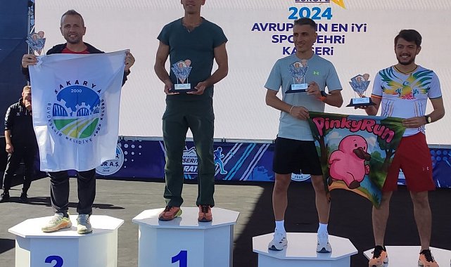 Sakaryalı atletizm sporcuları Kayseri'den madalyalarla döndü
