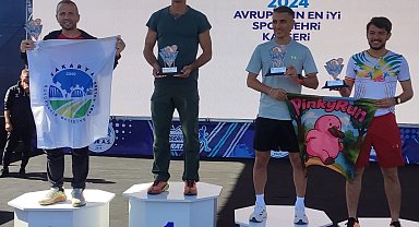 Sakaryalı atletizm sporcuları Kayseri'den madalyalarla döndü