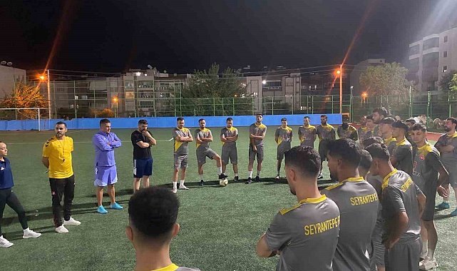 Salihli Seyrantepespor sahaya indi