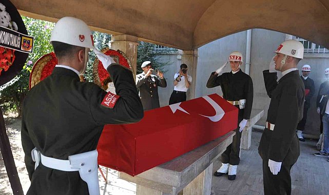 Salihli'de Kıbrıs Gazisi Aziz Kara'ya son veda
