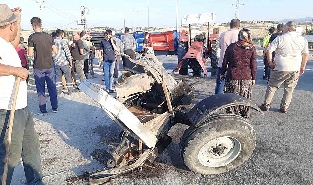 Samsun'da kamyonet ile traktör çarpıştı: 4 yaralı
