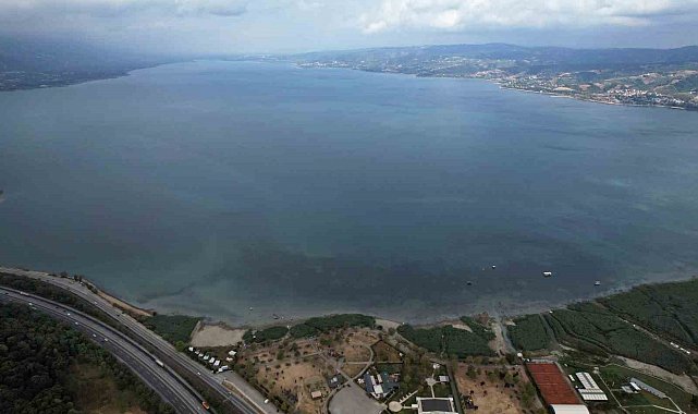 Sapanca Gölü'nden fabrikaların yıllık çektiği su miktarı