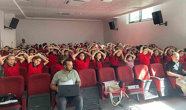 Sarıgöl'de öğrenciler 'Sağlıklı gelecek' için bilgilendirildi