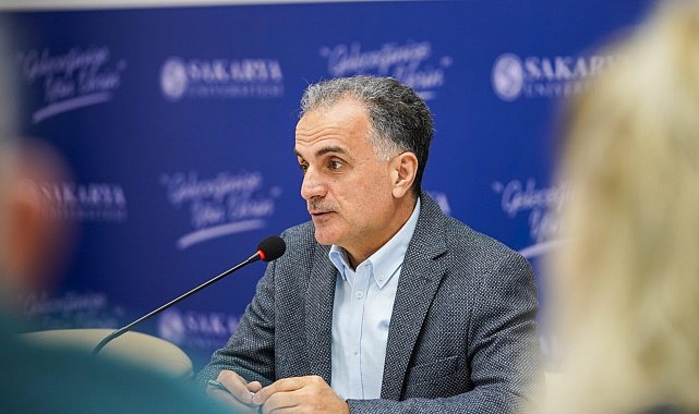 SAÜ Rektörü Hamza Al: "Geleceğin dünyasını şekillendirecek bireyleri yetiştirmeye devam edeceğiz"