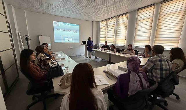 Siirt İl Sağlık Müdürlüğünden aile kurumunu güçlendirecek eğitim
