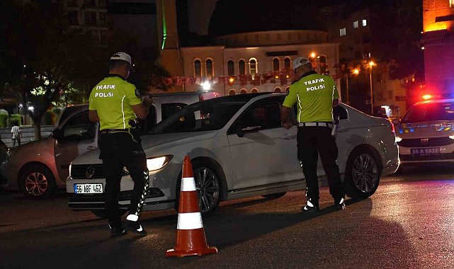 Siirt'te trafik denetimlerinde 19 araç ve sürücüsüne ceza