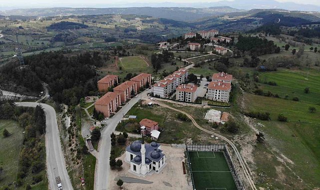 Site sakinlerine "yavru ayı" uyarısı