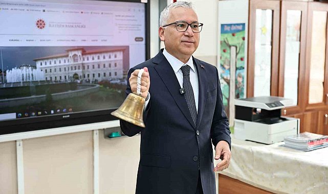 Sivas'ta 114 bin öğrenci için ders zili çaldı