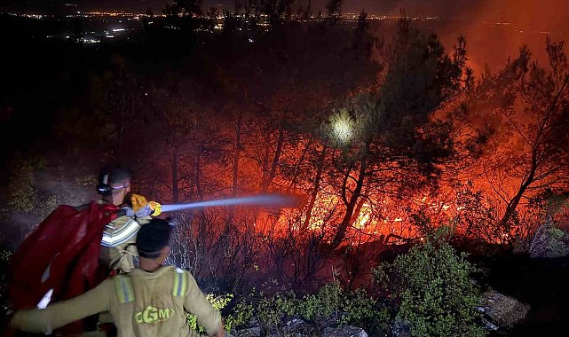 Söke'de alevler geceyi aydınlattı