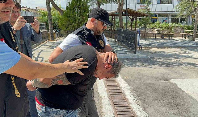 Sosyal medyadan valiye küfür ve hakaret eden şahıs yakalandı