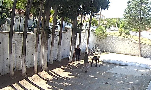 Sözkesen; "Kale'de yaşanan zorbalık siyaset değil, şiddettir"