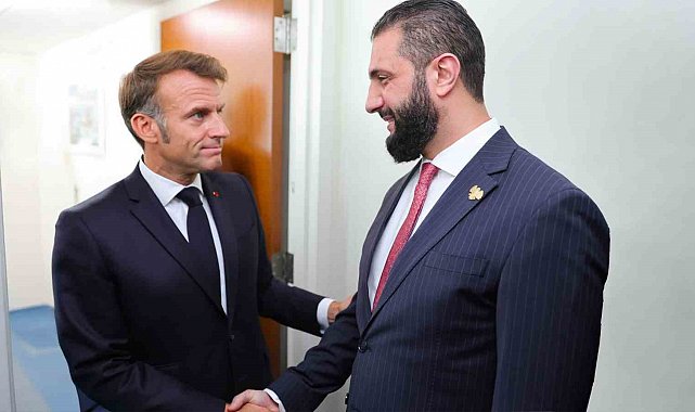 Suriye Devlet Başkanı eş-Şara, Fransa Cumhurbaşkanı Macron ile görüştü