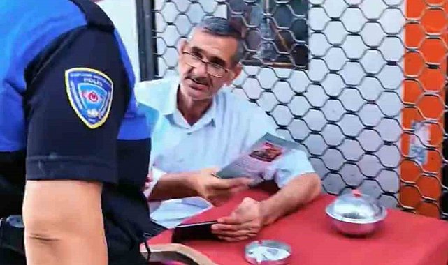 Toplum destekli polislik ekiplerinden esnafa güvenlik bilgilendirmesi