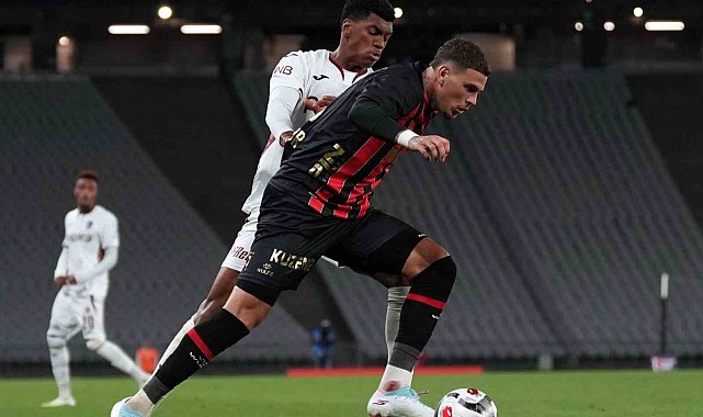 Trendyol Süper Lig: Fatih Karagümrük: 3 - Trabzonspor: 4