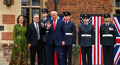 Trump, İngiltere Başbakanı Starmer ile görüştü