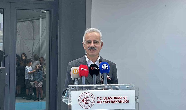 Ulaştırma Bakanı Uraloğlu: "2025 yılının ilk 8 ayında 26 bin 264 gemi trafiği gerçekleşti"