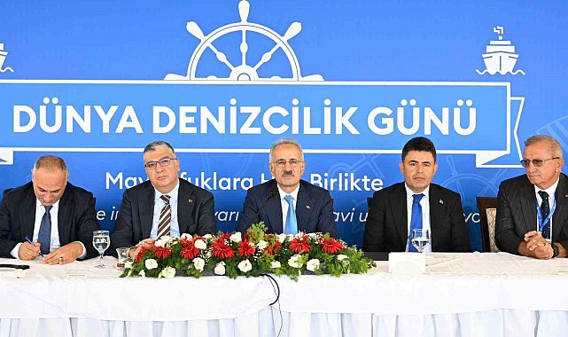 Ulaştırma ve Altyapı Bakanı Abdulkadir Uraloğlu: "Türkiye denizcilikte ilk 10'da"