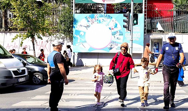 Ümraniye Belediyesi'nden yeni eğitim öğretim yılına güvenli başlangıç