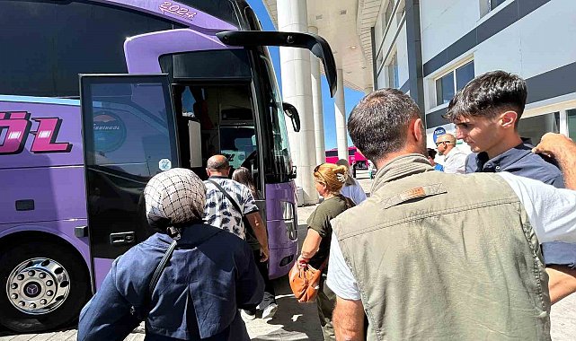 Üniversite sezonu açıldı, otogarlarda yoğunluk başladı