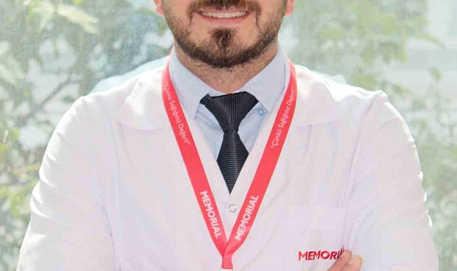 Uzmanı yüksek topuklu ayakkabılara karşı uyardı: "Doğal duruşu bozabilir"