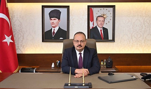 Vali Canbolat: "Bu mübarek gece vesilesiyle gönüllerimizi birleştirelim"