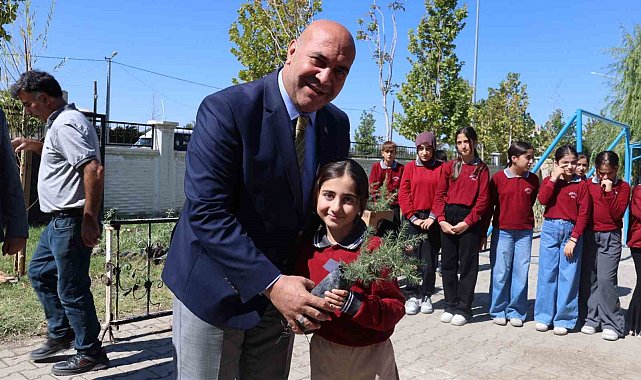 Van'da öğrenciler geleceğe nefes oluyor