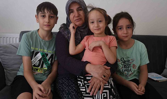 Vefakar anneanne; depremde vefat eden kızının ve damadının emaneti olan 3 torunuyla hayata tutundu
