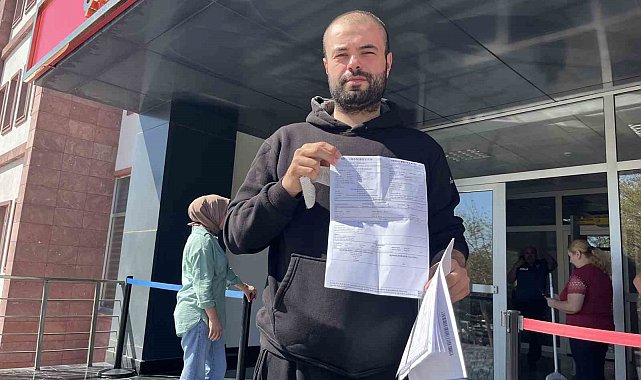 Vefat eden babasının defni için ikametgah engeline takılan gurbetçinin sitemi