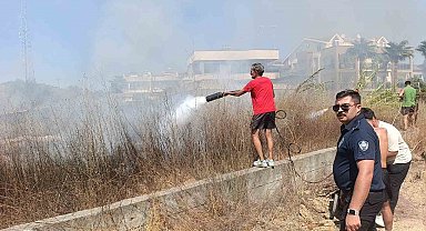 Villaları tehdit eden yangına ilk müdahale otel personeli ve müşterinden geldi