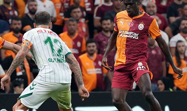 Wilfried Singo: "Benim için önemli olan sahada performans göstermek"