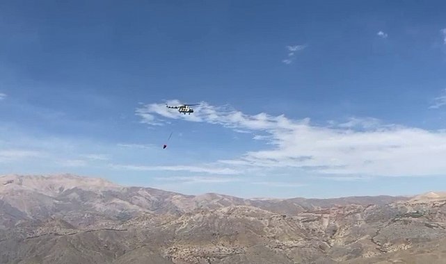 Yangın kontrol altına alınarak söndürüldü: 6 helikopterle müdahale edildi