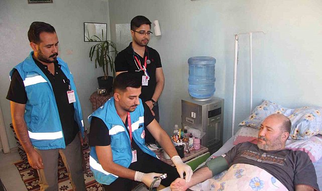 Yatalak hastalar evde sağlık hizmeti ile şifa buluyor