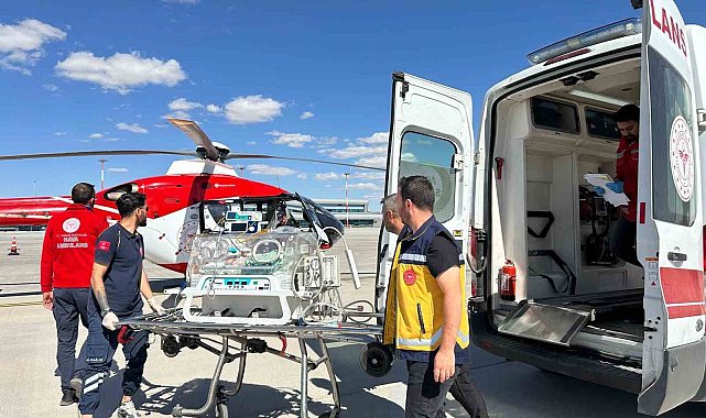 Yenidoğan hasta için helikopter ambulans havalandı
