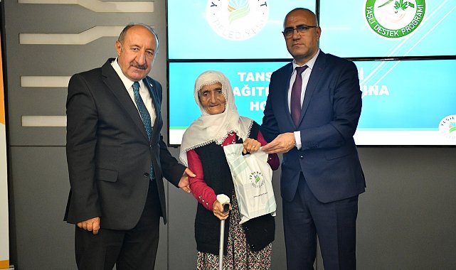 Yeşilyurt Belediyesi'nden ihtiyaç sahibi yaşlılara tansiyon aleti desteği