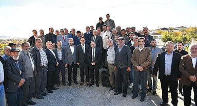 15 mahalleyi ilgilendiren 213 milyon TL'lik yol yatırımına inceleme