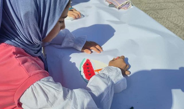 'Filistinli Çocuklar İçin Çiz' etkinliği