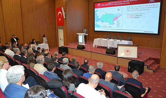 'Gediz Havza Su Kurulu' toplantısında su yönetimi ve kuraklık masaya yatırıldı
