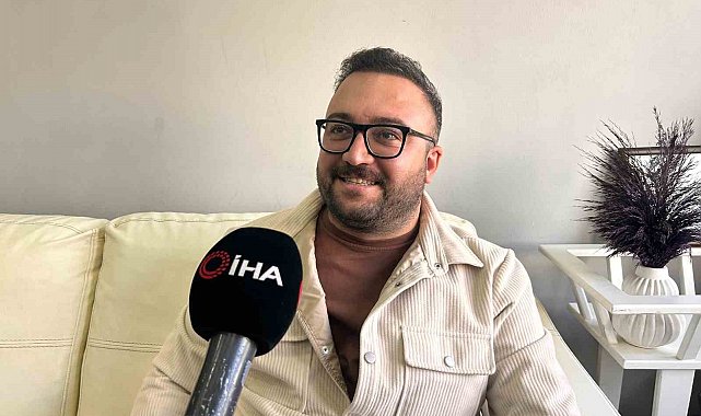 'Özrü kabahatinden büyük', kendisini karısına dev buketle affettirdi