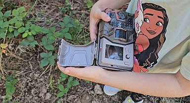 5 yaşındaki Bensu, fotokapanla yaban hayatını görüntülüyor