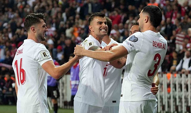 A Milli Futbol Takımı, 17 yıl sonra Kocaeli'de maç yaptı