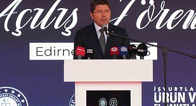 Adalet Bakanı Tunç: "Selimiye'nin gölgesinden İsrail'i lanetliyorum"
