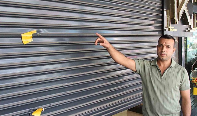 Adana'da iş yeri iki defa kurşunlandı: "El bombası attıracağım" diyerek haraç istemeye başladılar